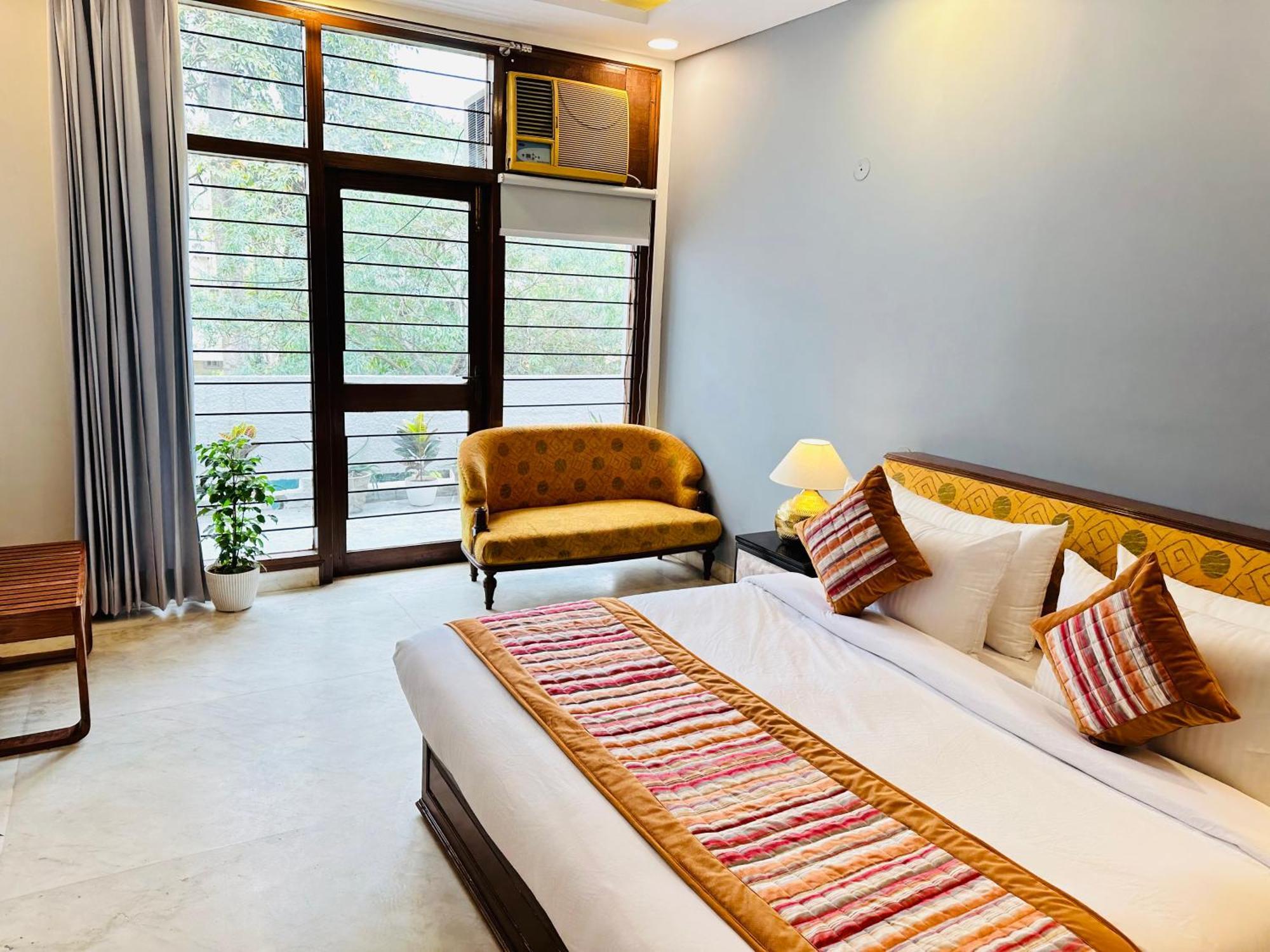 Hotel Grove Residency Hauz Khas Couple Friendly